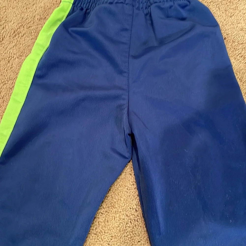 Puma pants - Picture 4 of 5